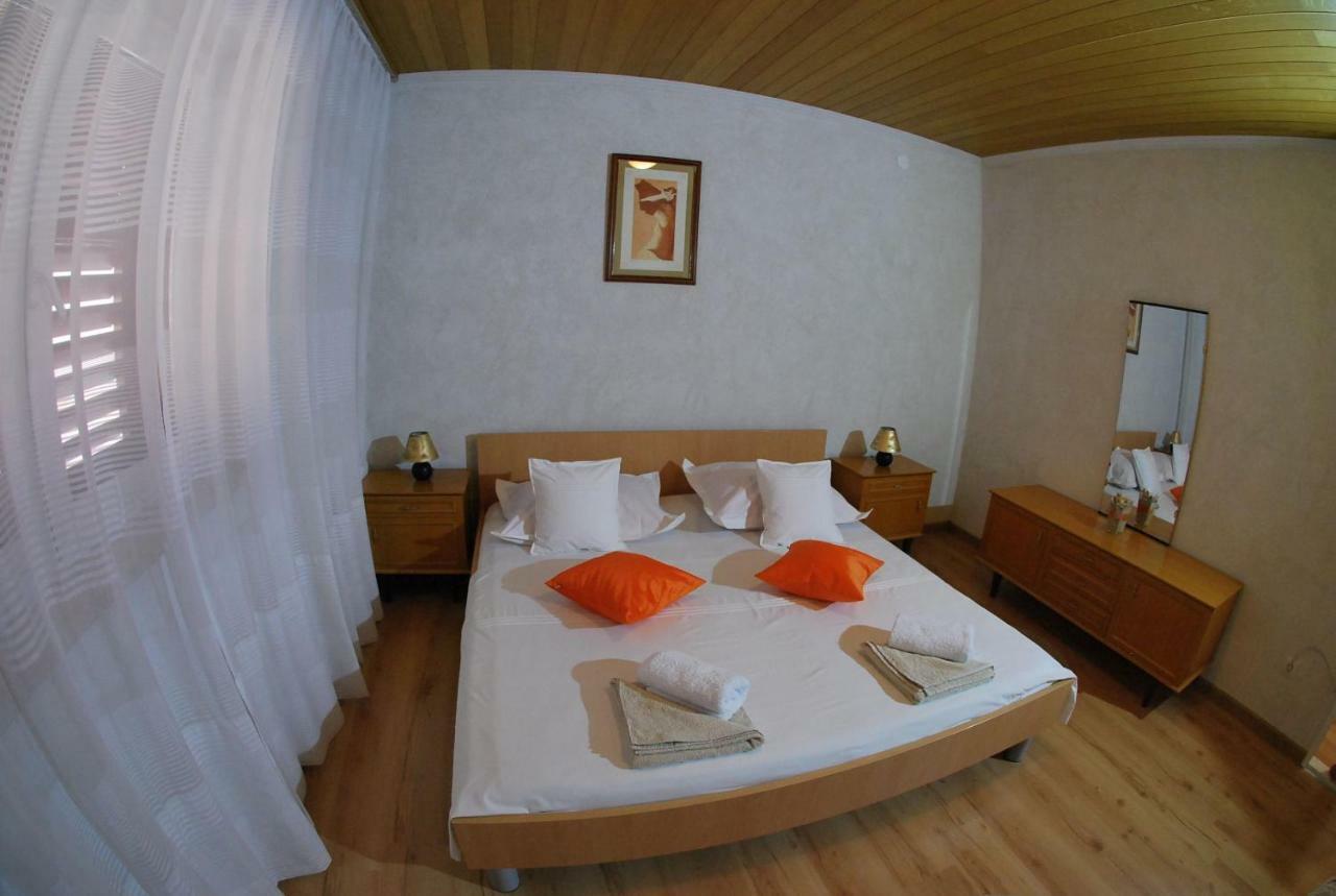 Apartman Ruzica Макарска Экстерьер фото
