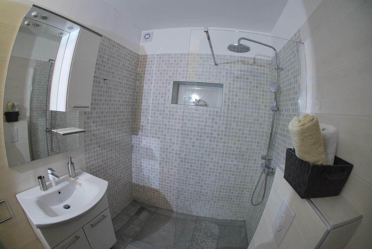 Apartman Ruzica Макарска Экстерьер фото