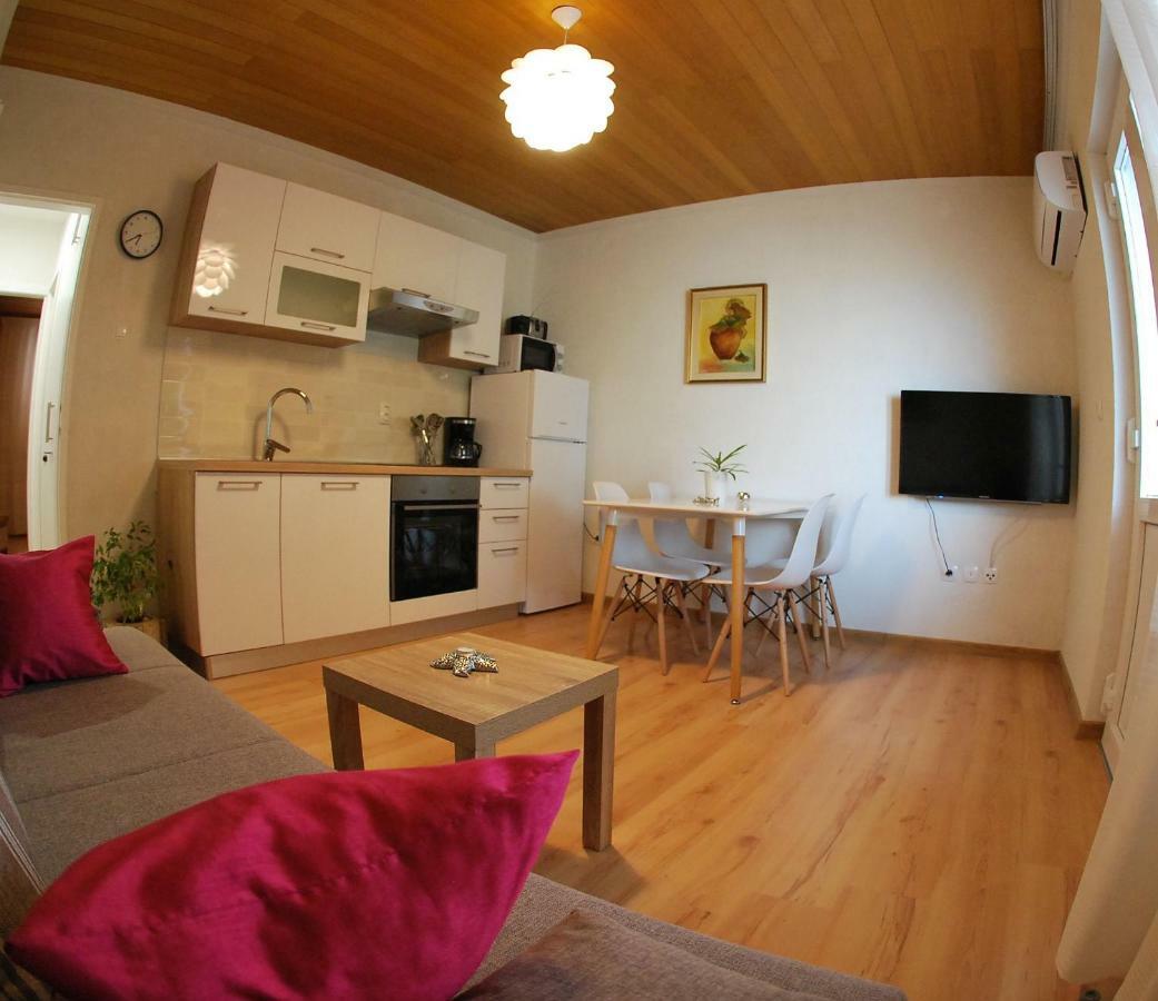 Apartman Ruzica Макарска Экстерьер фото