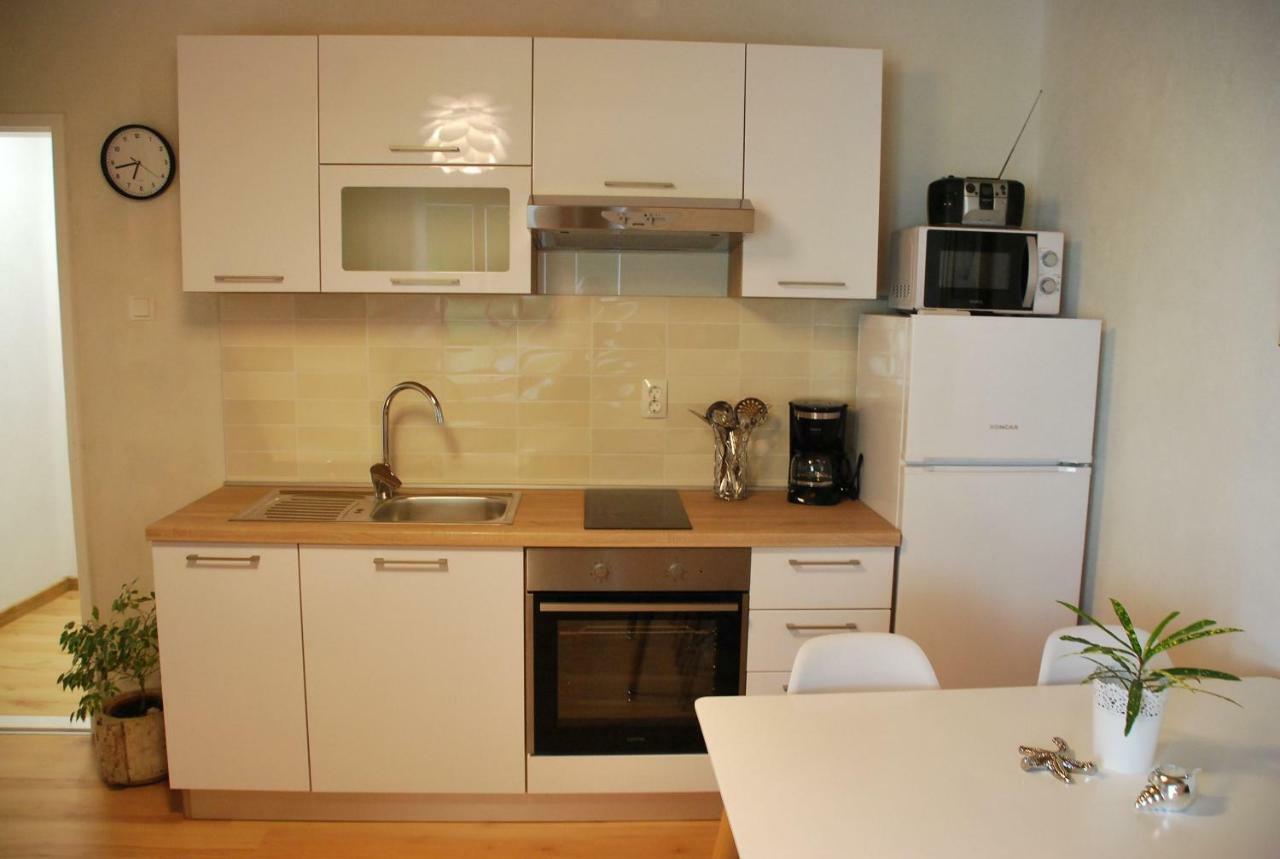 Apartman Ruzica Макарска Экстерьер фото