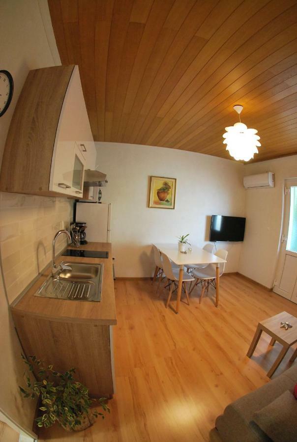 Apartman Ruzica Макарска Экстерьер фото